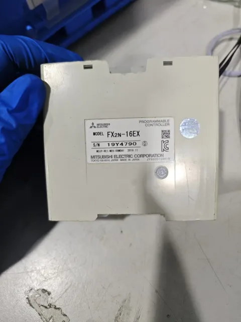 Mitsubishi Electric FX2N-16EX PLC Module — product photo 9 of 13