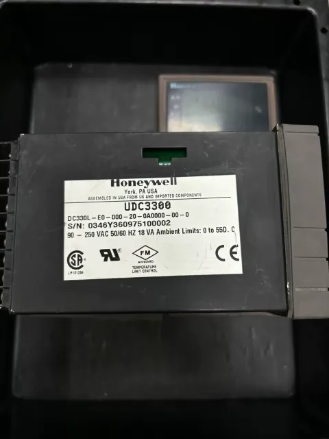 White Label DC330L-E0-000-20-0A0000-00-0 Industrial Control Board product photo 2