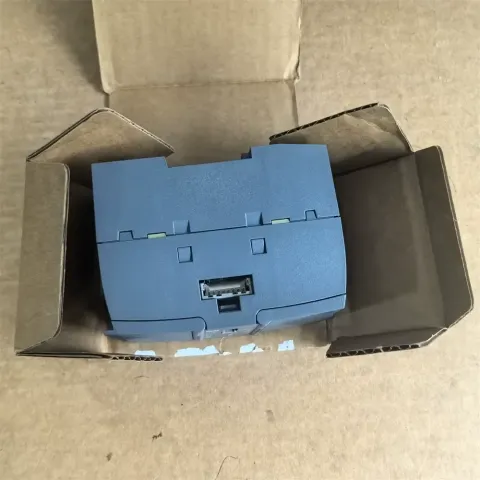 Siemens 6ES7 221-1BH32-0XB0 Industrial Automation Component — product photo 6 of 6