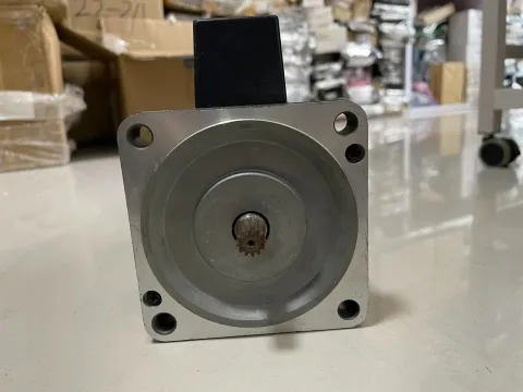 Oriental Motor 6IK100RGK-CKF Motor & Drive Component product photo 2