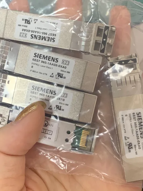 Siemens 6ES7960-1AA08-0XA0 Industrial Automation Component — product photo 3 of 3