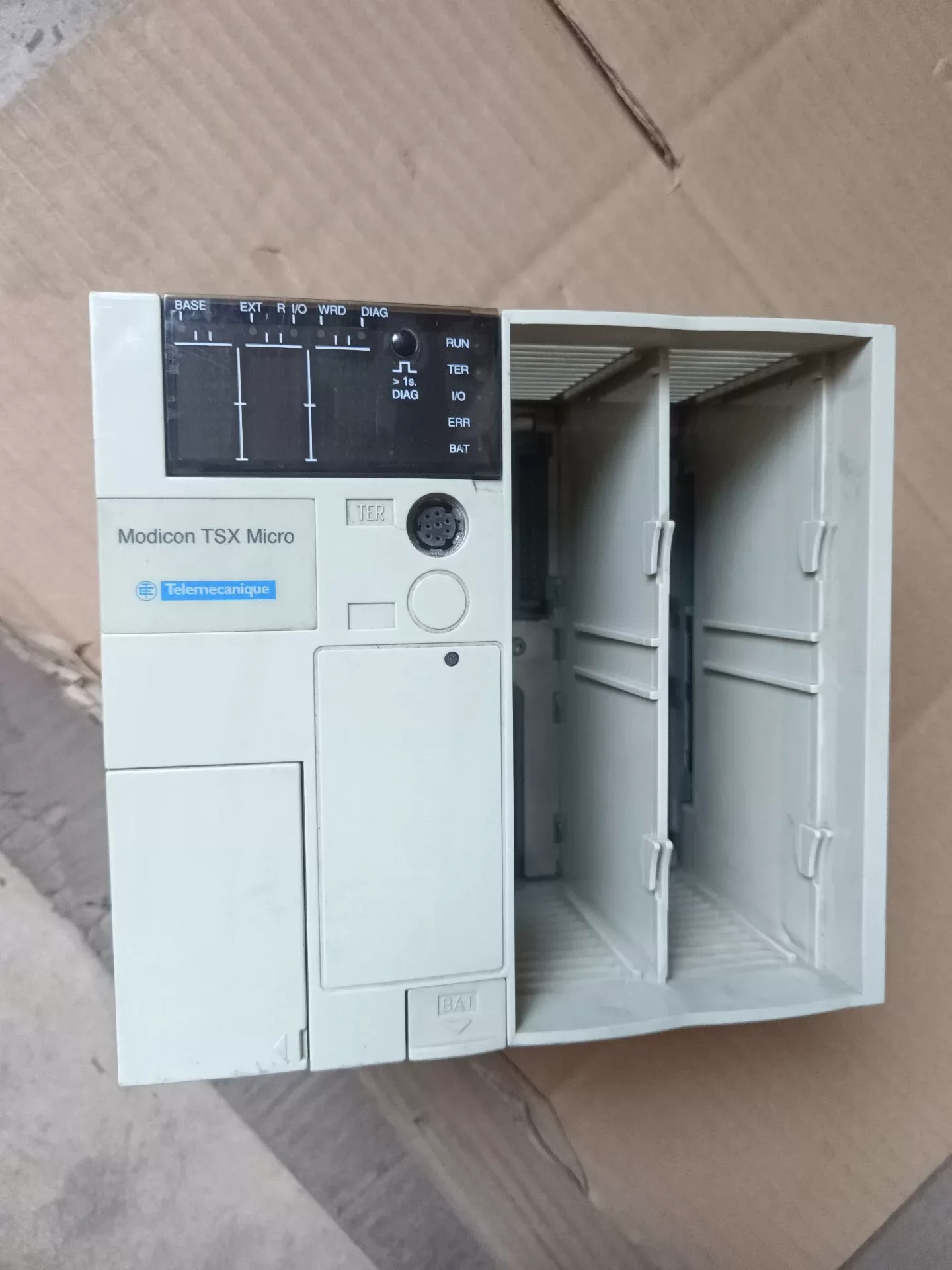 Schneider Electric / Telemecanique TSX3705001 PLC Module product photo 1