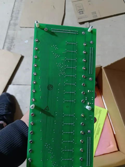 Honeywell MC-GDID12 / 51304640-175 Industrial Control Board product photo 7