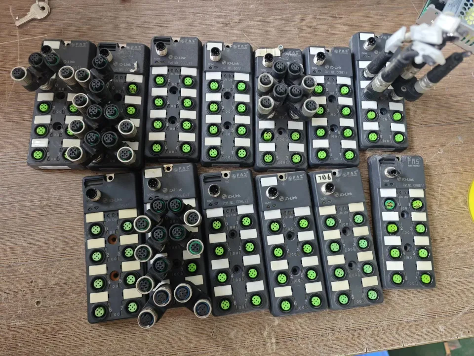 FAS Electronics 00BE11 I/O Module product photo 1