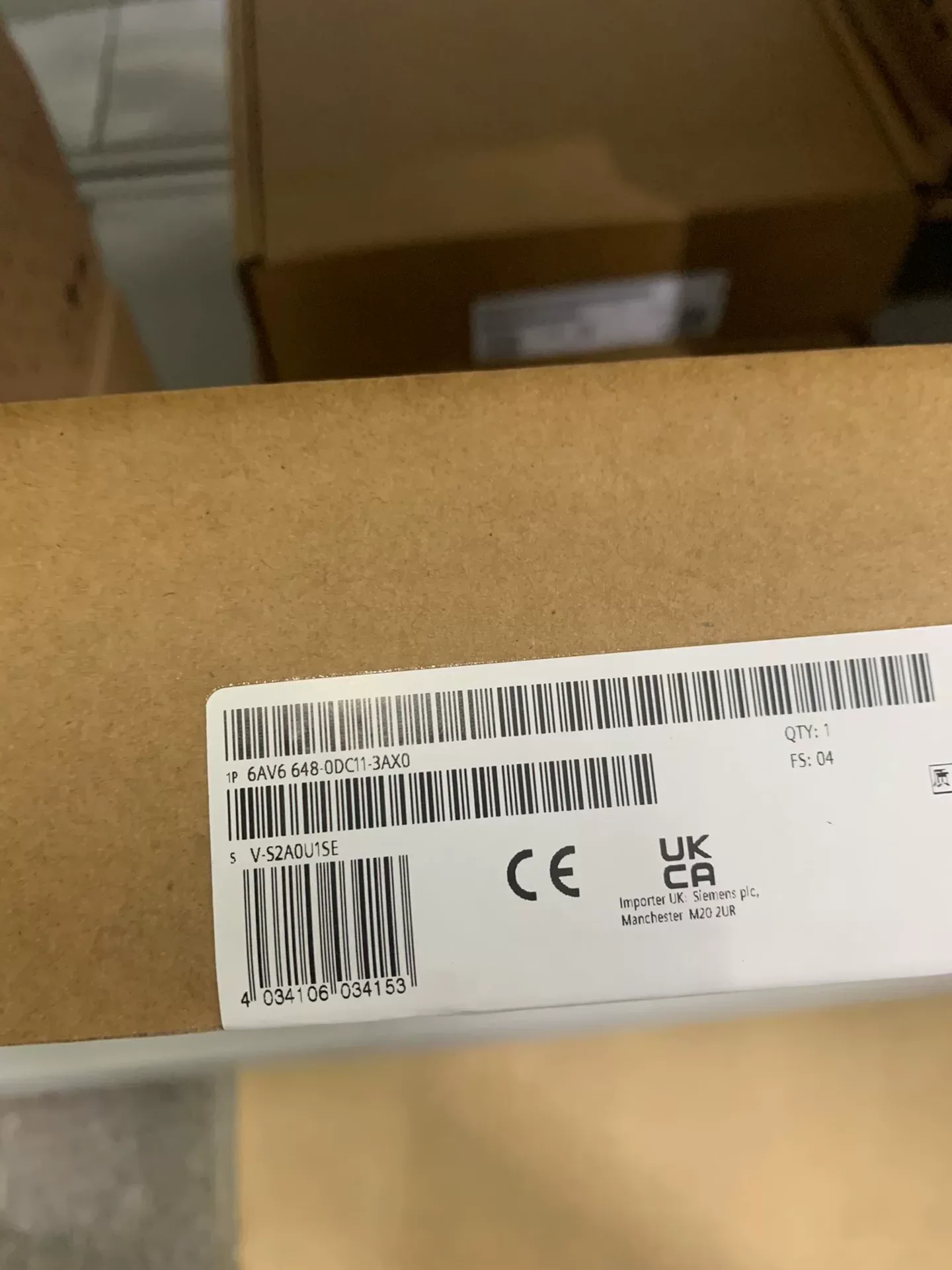 Siemens 6AV6648-0DC11-3AX0 Industrial Automation Component — product photo 1 of 12