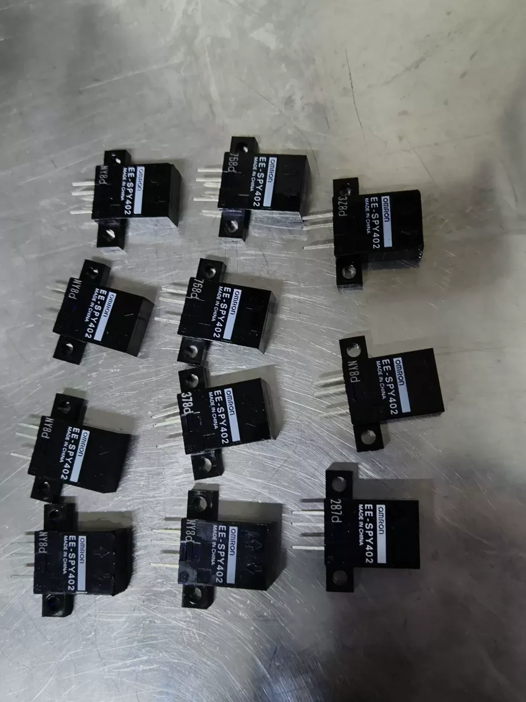 Omron E3S-PY402 Industrial Sensor product photo 1
