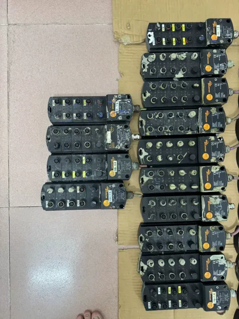 ifm electronic CR2032 / CR2033 Industrial Control Board product photo 1