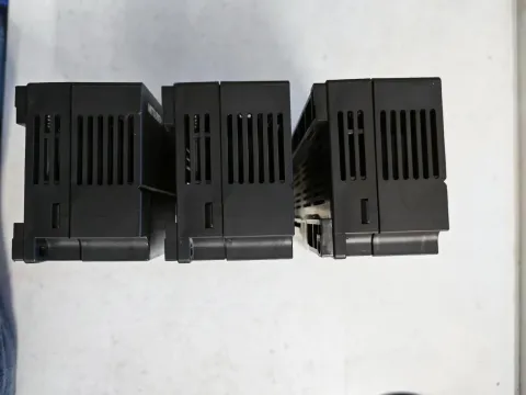 Mitsubishi Electric AJ65BTC1-32T Industrial Automation Component — product photo 6 of 12