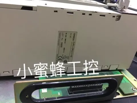 Omron CVM1-CPU11-V2 PLC Module product photo 2