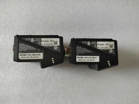 White Label SR-752 (two-unit lot) Industrial Automation Component product photo 3