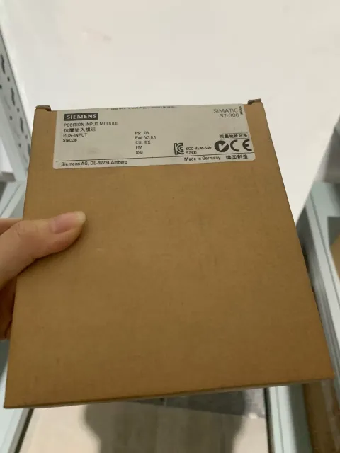 Siemens 6ES7338-4BC01-0AB0 Industrial Encoder — product photo 7 of 11