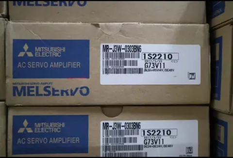 Mitsubishi Electric MR-J3W-0303BN6 Motor & Drive Component — product photo 11 of 12