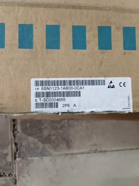 Siemens 6SN1123-1AB00-0CA1 Motor & Drive Component product photo 2