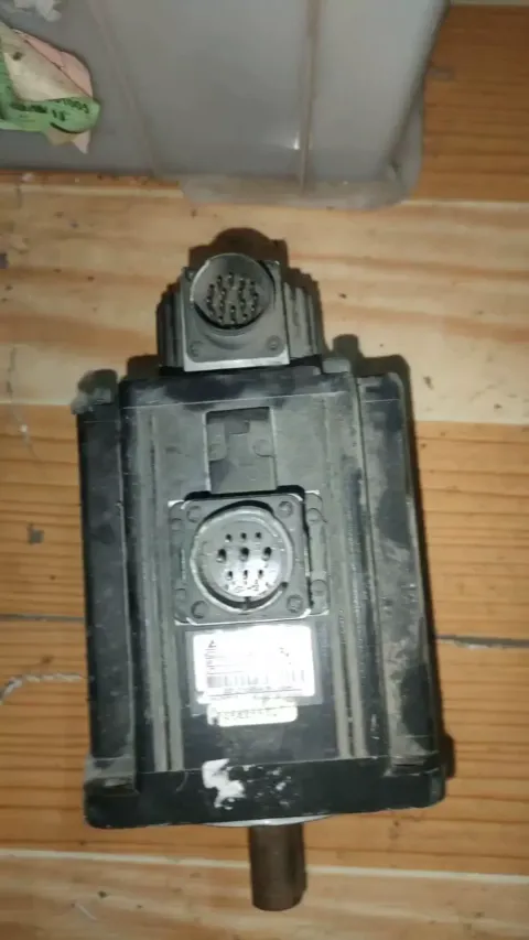 Delta ECMA-E21315SS Motor & Drive Component product photo 1