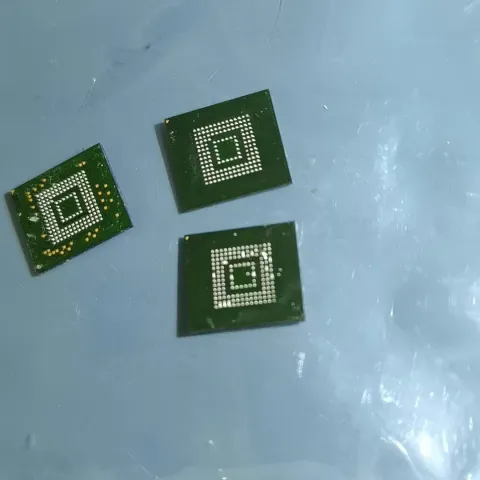 White Label PTE4A0YJ-X28E; FEMDNN256G-A3A44 Industrial Automation Component product photo 2