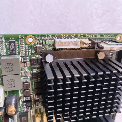 Axiomtek / 艾讯 SBC82810 Rev.A2-RC Industrial Control Board product photo 3