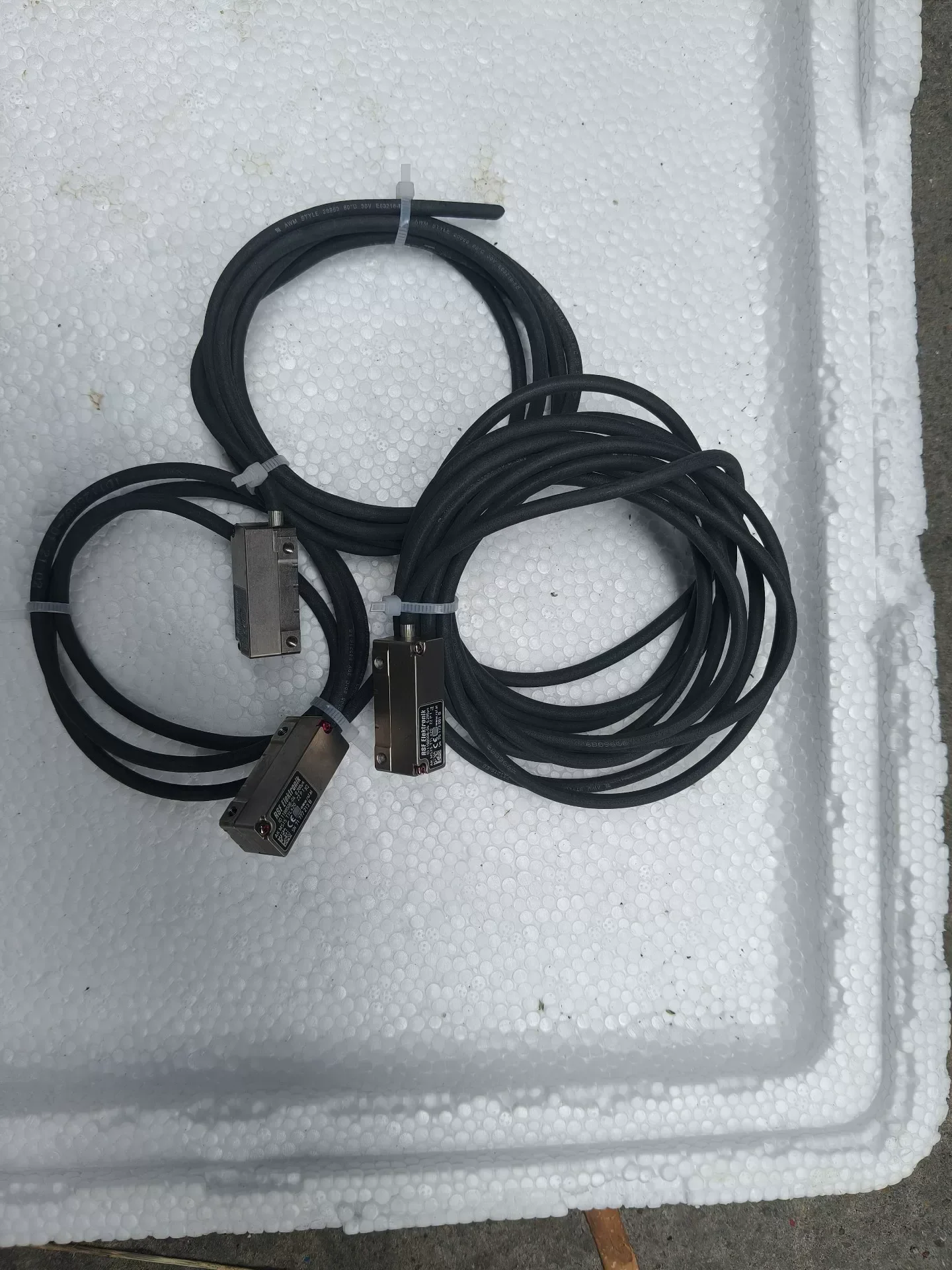 RSF Elektronik AK-MS15 / 0188503-06-0200US Industrial Encoder product photo 1
