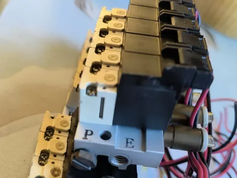 SMC VQ110-6M Industrial Automation Component product photo 3