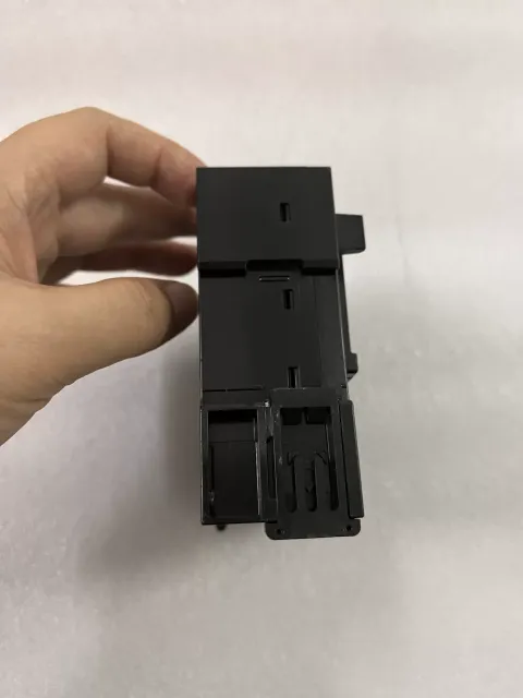 KEYENCE KV-XL402 Industrial Automation Component product photo 6
