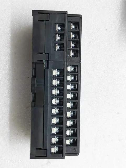 Mitsubishi Electric AJ65SBT-64AD Industrial Automation Component — product photo 4 of 38