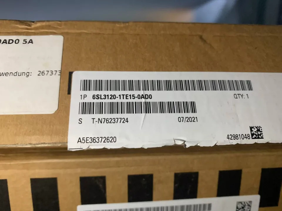 Siemens 6SL3120-1TE15-0AD0 Motor & Drive Component product photo 1