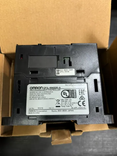 OMRON CP1L-M40DR-A PLC Module — product photo 10 of 10