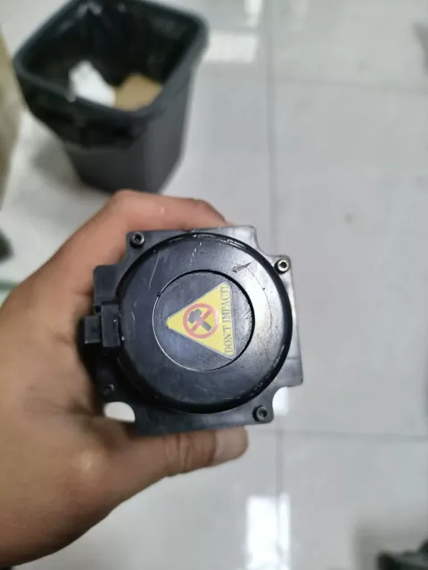 OMRON R88M-1M40030T-BS2 Motor & Drive Component product photo 7