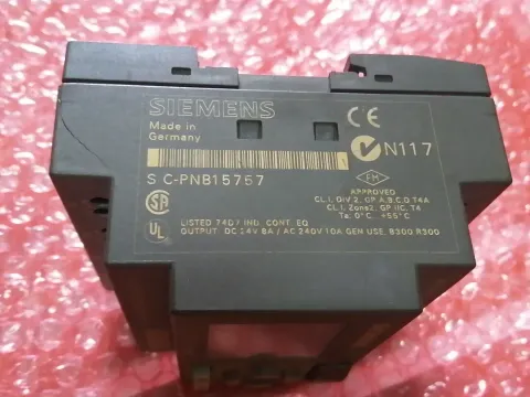 Siemens LOGO! 230RC PLC Module product photo 2