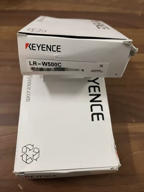 KEYENCE LR-W500C Industrial Sensor — product photo 8 of 8