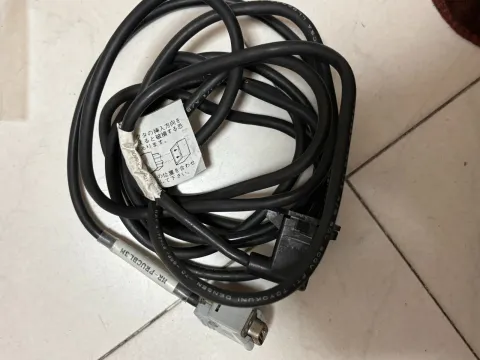Yaskawa MR-PRUCBL3M Motor & Drive Component product photo 3