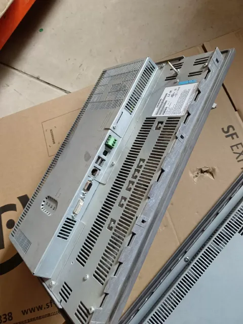 Siemens 6AV7861-2TB10-1AA0 / 6AV7861-2TB10-2AA0 Industrial Automation Component product photo 4