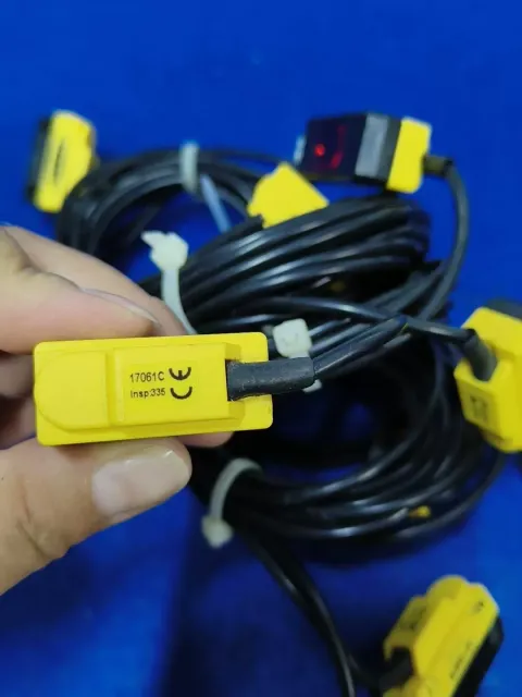 Banner Engineering QS186EB Industrial Sensor product photo 4