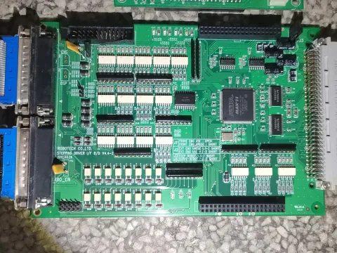White Label RC2/4 ver 6.0 Industrial Control Board product photo 2