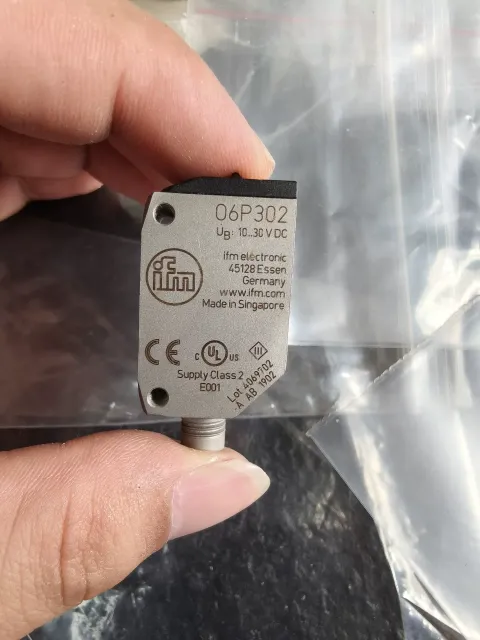 ifm electronic O6P302 Industrial Sensor product photo 1