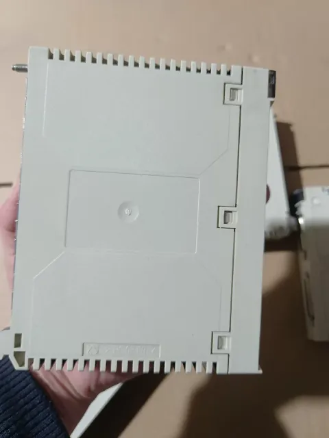 Schneider Electric TSXAEY1600 Industrial Automation Component — product photo 9 of 17