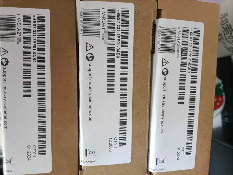 Siemens 6ES7 331-7PF01-0AB0 Industrial Automation Component — product photo 1 of 10