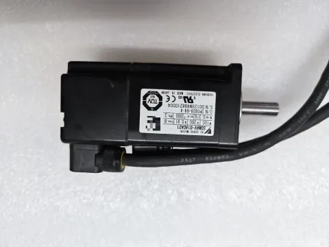 Yaskawa SGMAV-01ADA21 Motor & Drive Component product photo 1