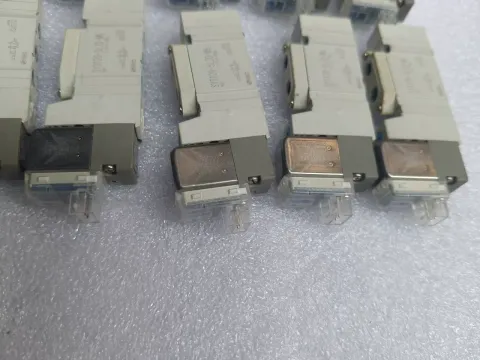 SMC SY3120-5LZD-M5 Industrial Automation Component product photo 2