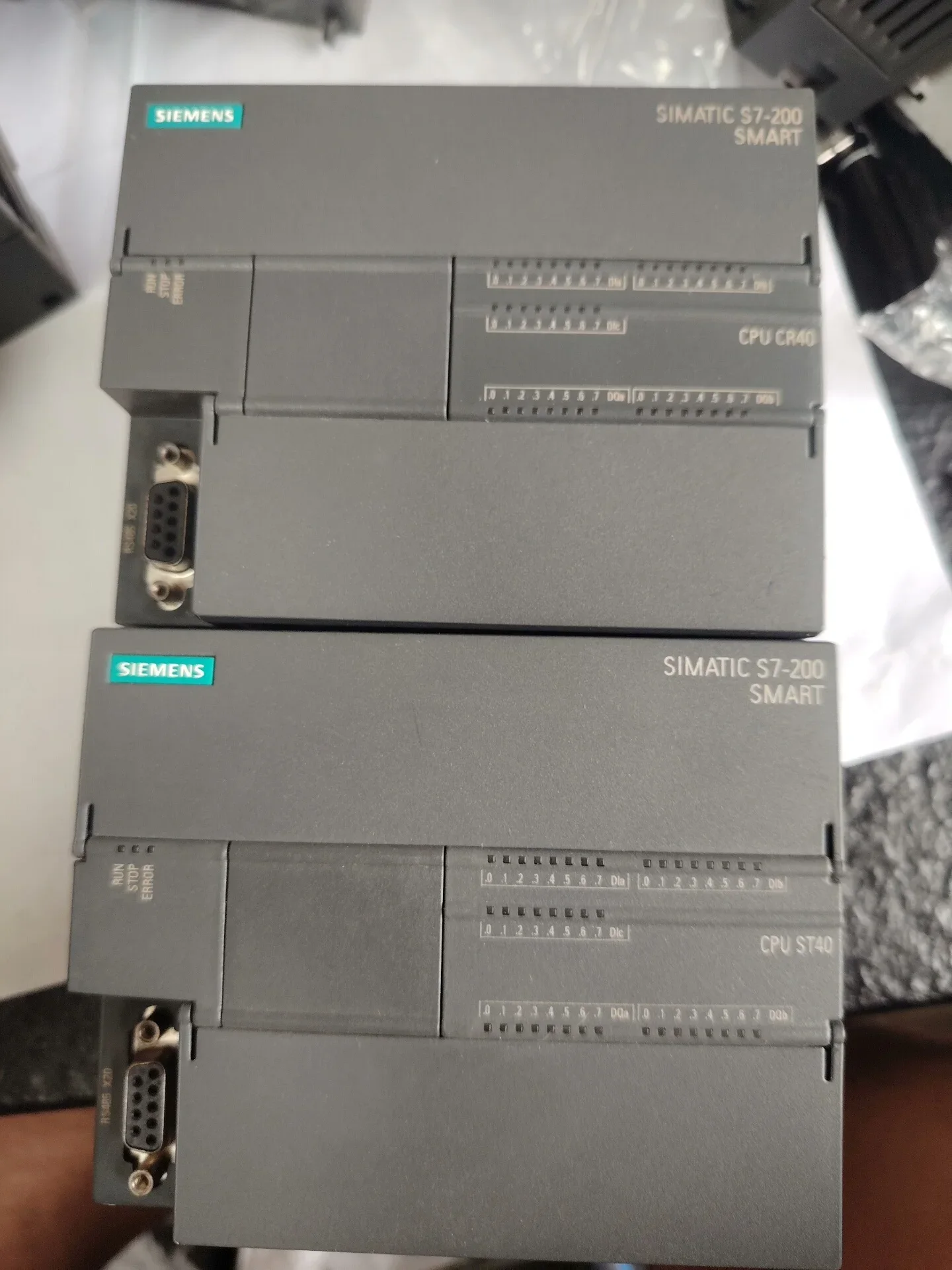Siemens 6ES7288-1CR40-0AA0 PLC Module product photo 1