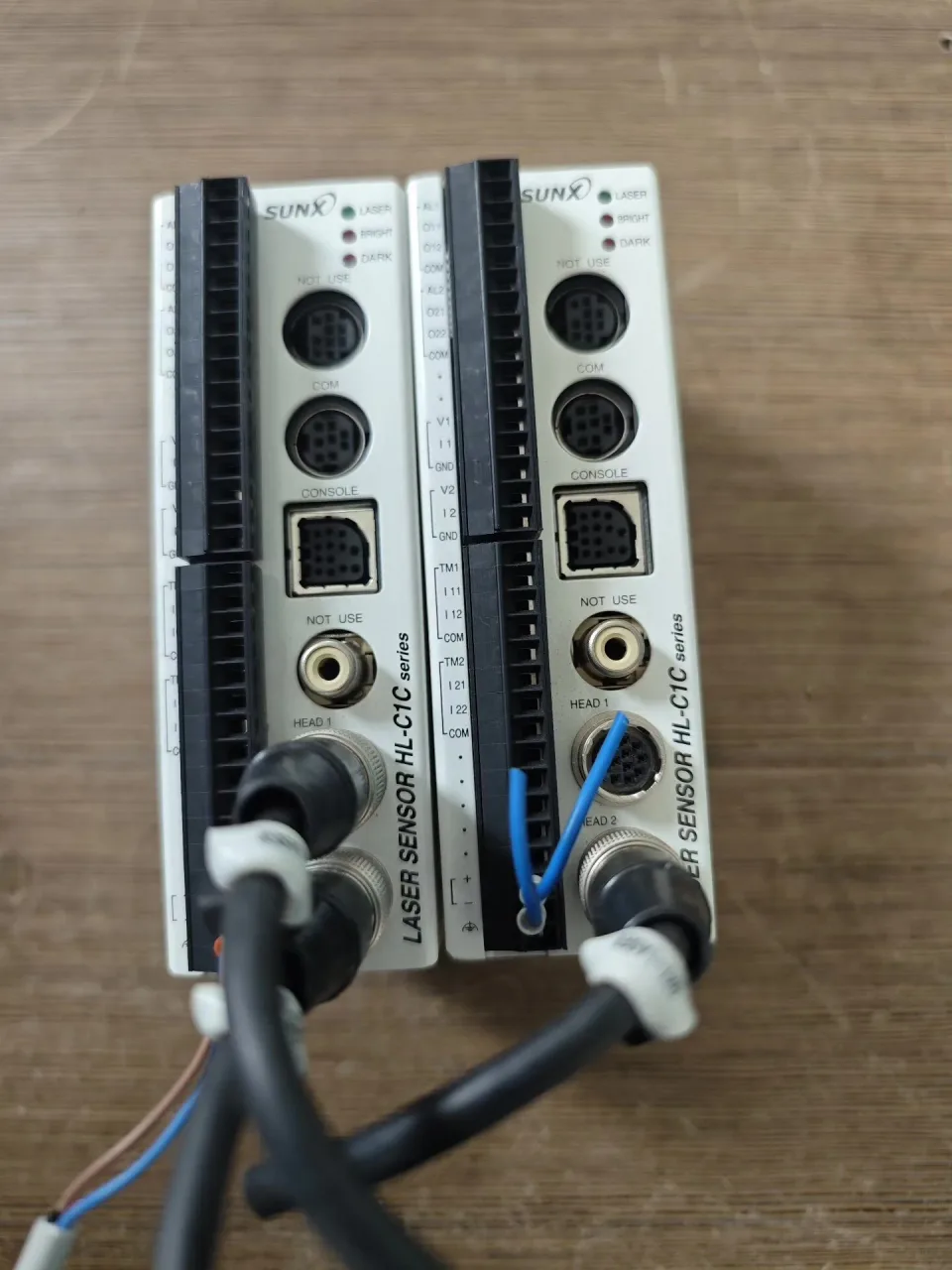 SUNX HL-C1C-M Industrial Sensor product photo 1
