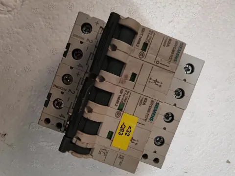 Siemens 5ST3010-0CC Industrial Sensor — product photo 2 of 11