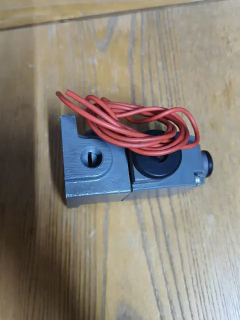Parker Kuroda AS2306-02-200 Industrial Automation Component — product photo 5 of 12