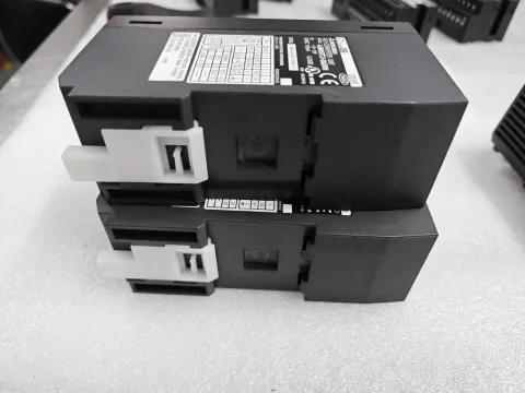 Mitsubishi Electric AJ65VBTCU-68ADVN Industrial Automation Component — product photo 6 of 12