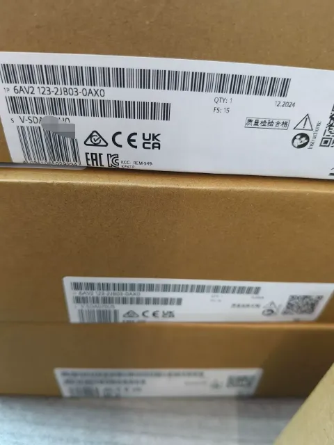 Siemens 6AV2123-2JB03-0AX0 Industrial Automation Component — product photo 3 of 3
