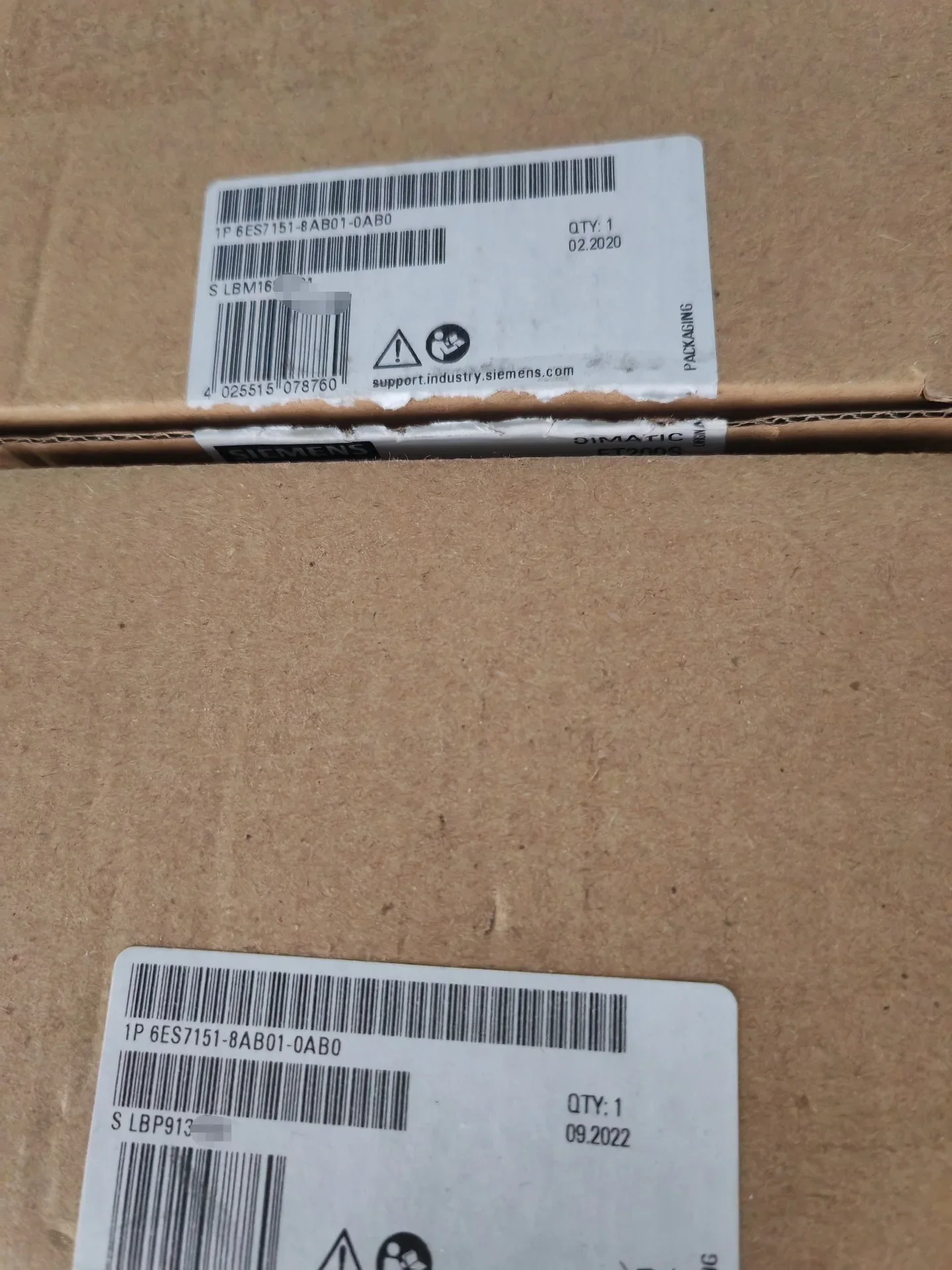 Siemens 6ES7151-8AB01-0AB0 Industrial Automation Component — product photo 1 of 23
