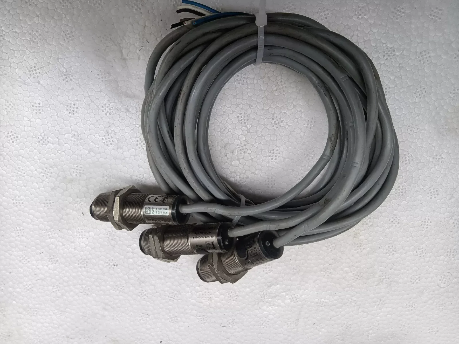 Pepperl+Fuchs OBT500-18GM60-E4 Industrial Sensor product photo 1