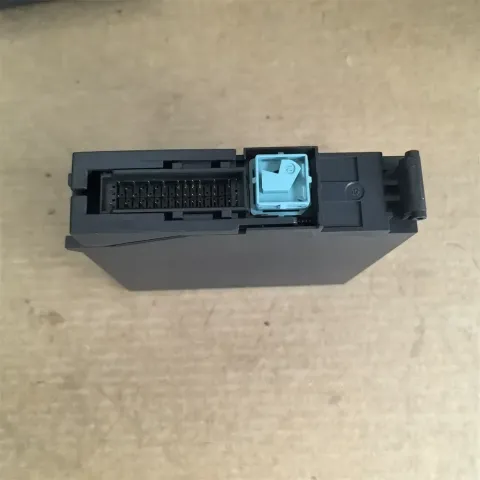 Siemens 6ES7 132-7RD22-0AB0 PLC Module product photo 3