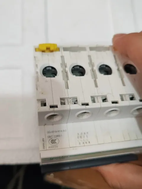 Schneider Electric iC65N 4P C63A Industrial Automation Component product photo 4