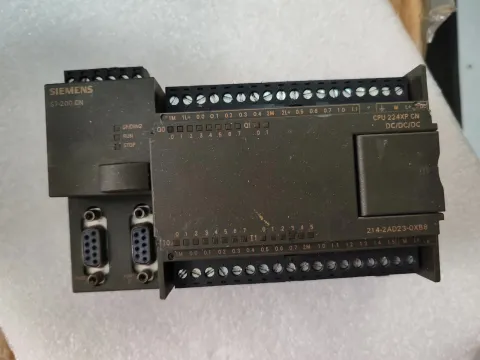 Siemens 6ES7214-2AD23-0XB8 PLC Module — product photo 12 of 19