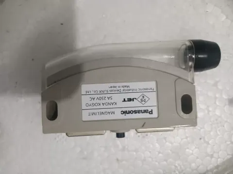 Panasonic AZC11013H / AZC11113H Industrial Sensor product photo 2